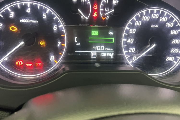 Used Nissan Tiida 2016 1.6L CVT Cool Dynamic Edition
