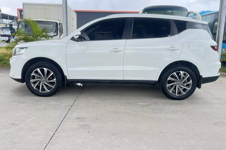 Used Geely Auto Vision X6 2020 1.4T CVT Luxury Edition
