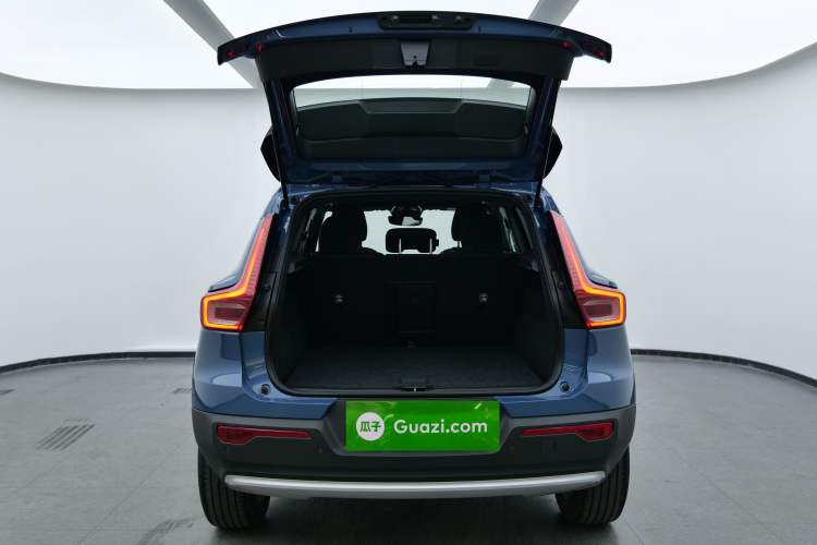 Used Volvo XC40 2023 B3 Smart & Stylish Edition
