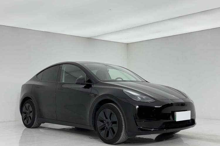 Used Tesla Model Y 2023 Rear-Wheel-Drive Version
