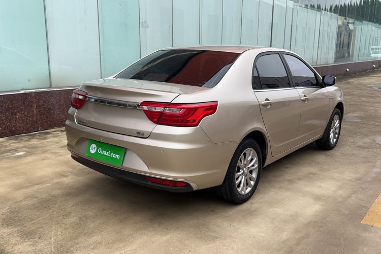 Used Geely Auto Vision 2019 Upgraded Model 1.5L Manual Luxury Version China VI Standard
