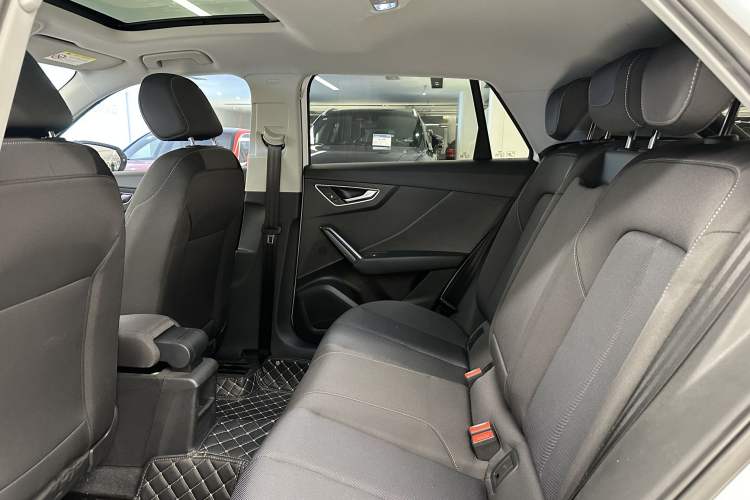 Used Audi Q2L 2018 35 TFSI Launch Exclusive Edition China VI
