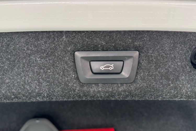 Used BMW 5 Series 2022 Second Facelift 525Li M Sport Package