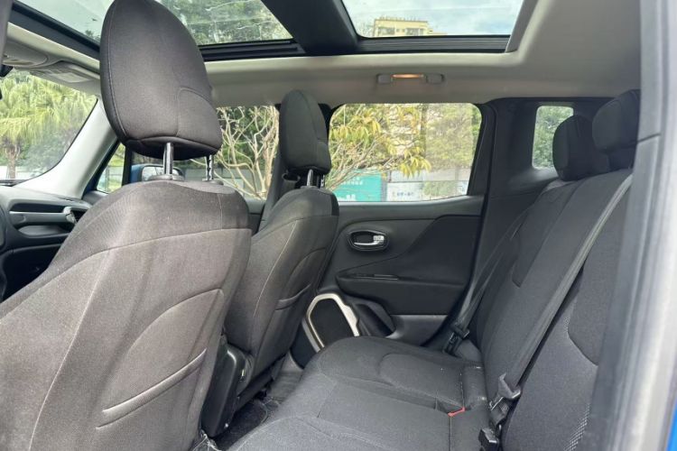 Used  Renegade 2016 1.4T Automatic Jingneng Edition
