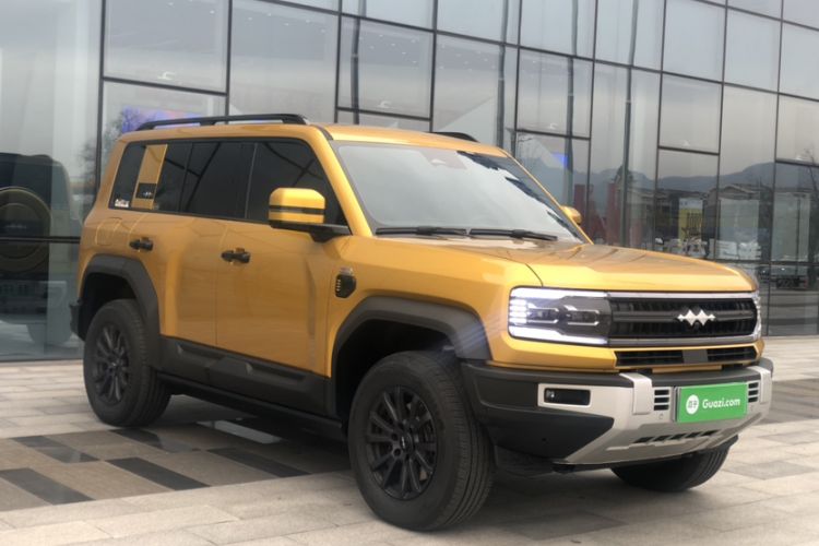 Used  Leopard 5 2023 Explore Edition
