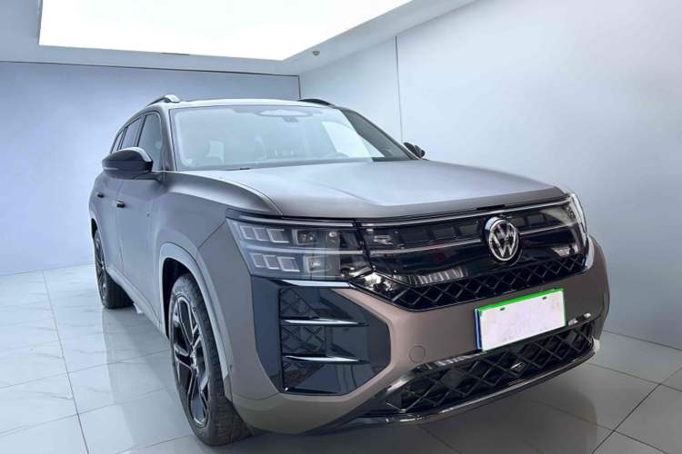 Used Volkswagen Teramont 2025 Tiguan Pro 450TSI Four-Wheel Drive Summit Edition
