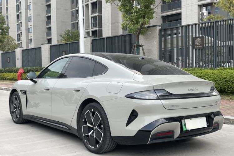 Used  SU7 2024 Rear-Drive Ultra-Long Range Advanced Pro-Level Intelligent Driving Version
