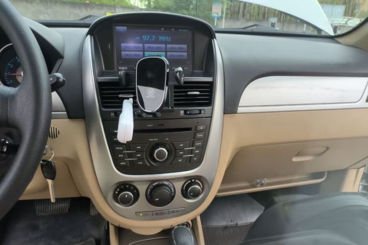 Used Buick Excelle 2013 1.5L Automatic Classic Model
