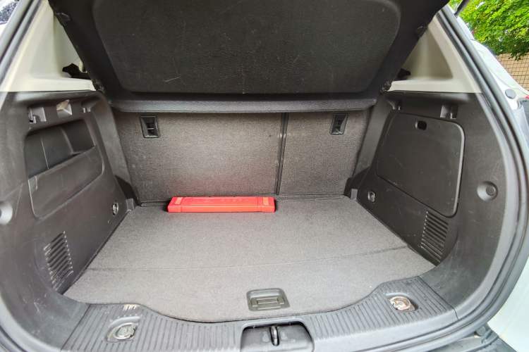 Used Buick Encore 2014 1.4T Automatic Two-Wheel Drive Urban Elite Model
