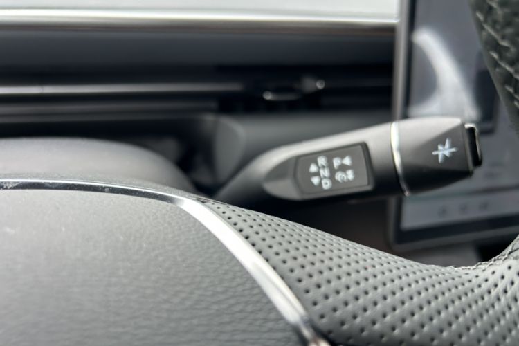 Used ARCFOX Alpha T5 2026 Model Range-Extended 1215 Yuanjing Smart Driving Version
