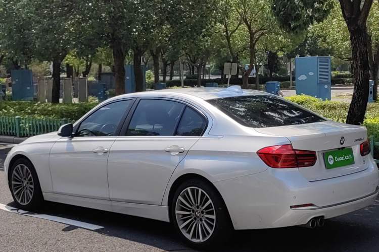 Used BMW 3 Series 2019 320Li Fashion Model
