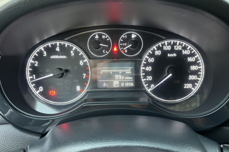 Used Nissan Tiida 2011 1.6L CVT Smart Version
