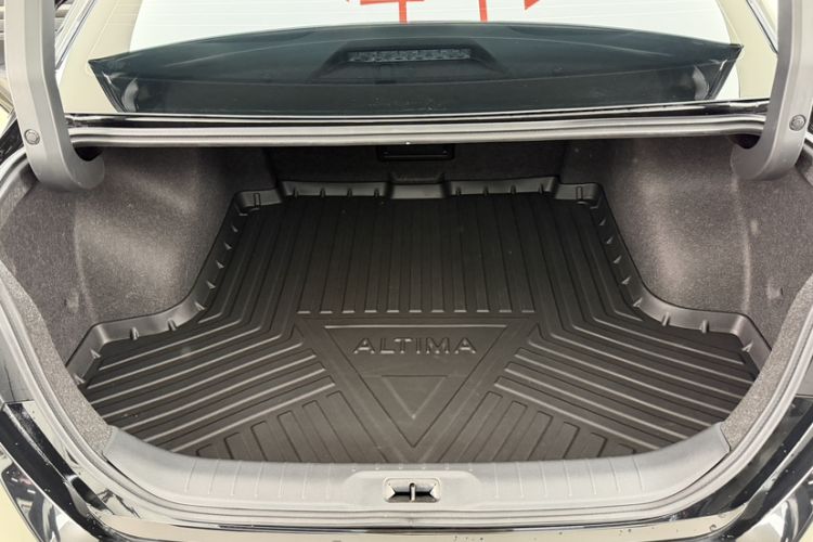 Used Nissan Teana 2022 2.0L XL-TLS Enjoyment Edition
