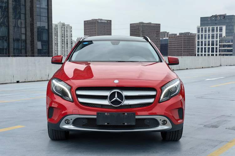 Used Mercedes-Benz GLA 2015 GLA 220 4MATIC Fashion Model
