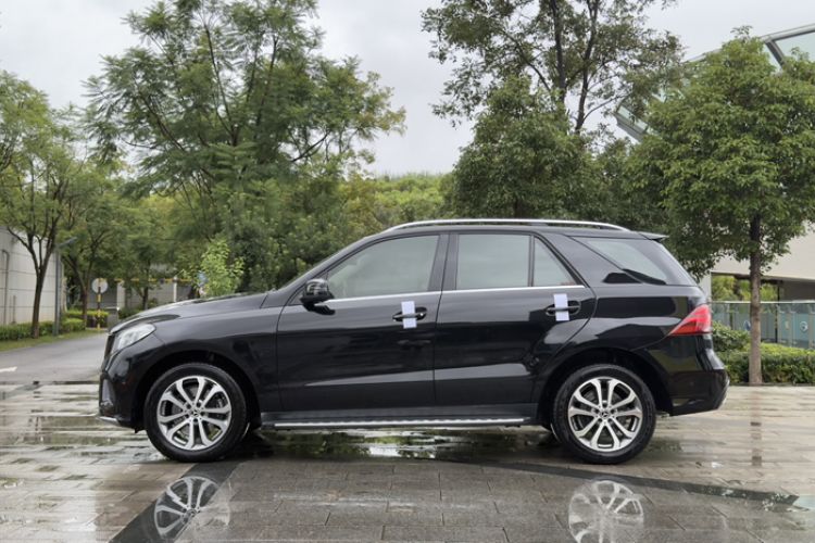 Used Mercedes-Benz GLE 2017 GLE 320 4MATIC Dynamic Model
