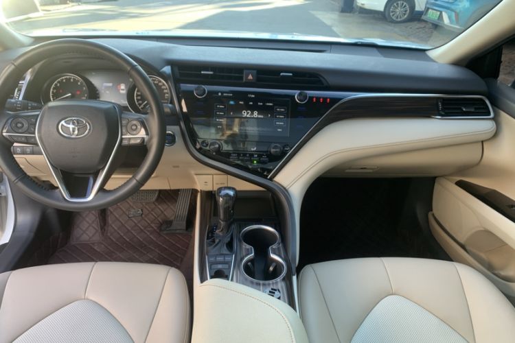 Used Toyota Camry 2019 Revised Version 2.5G Luxury Edition
