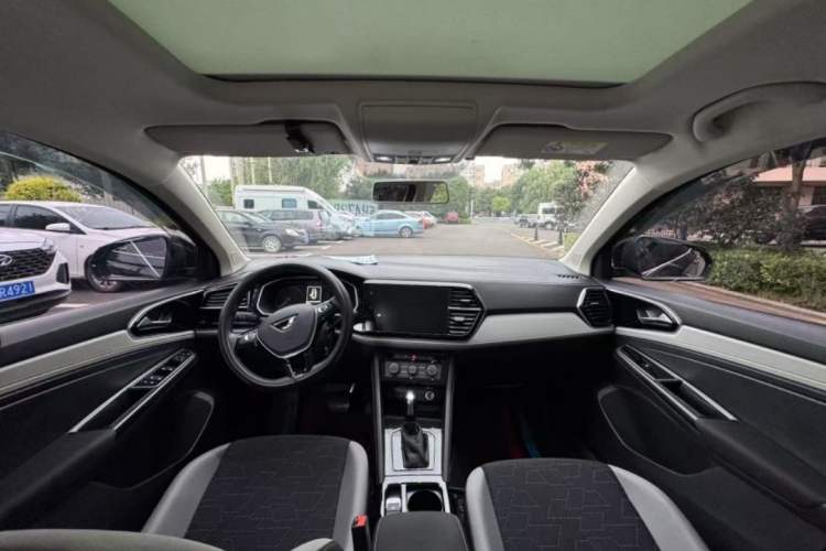 Used Jetta VS7 2023 280TSI Automatic Trend Edition
