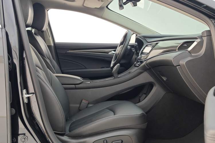 Used Buick LaCrosse 2022 552T Luxury Version
