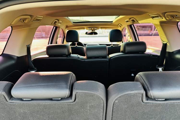 Used BYD Song MAX 2017 1.5T Automatic Smart Connect Elite 7-Seater