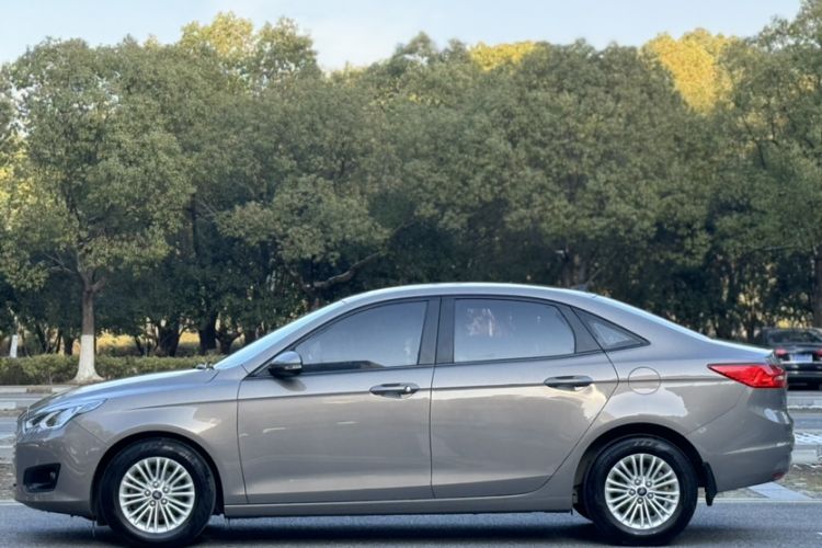 Used Ford Escort 2015 1.5L Manual Comfort Model