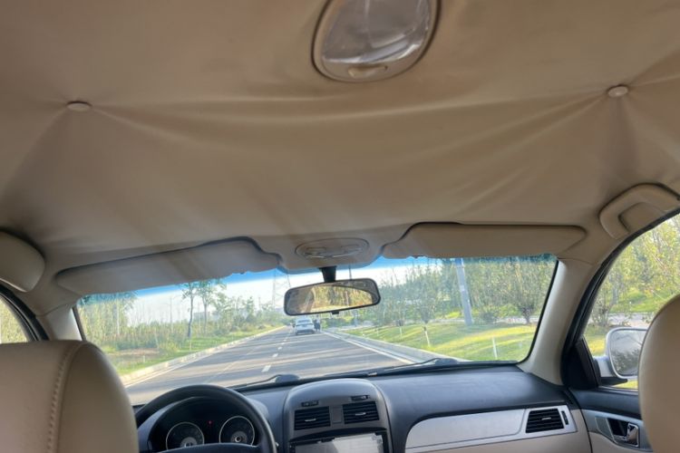 Used Buick Excelle 2013 1.5L Automatic Classic Model
