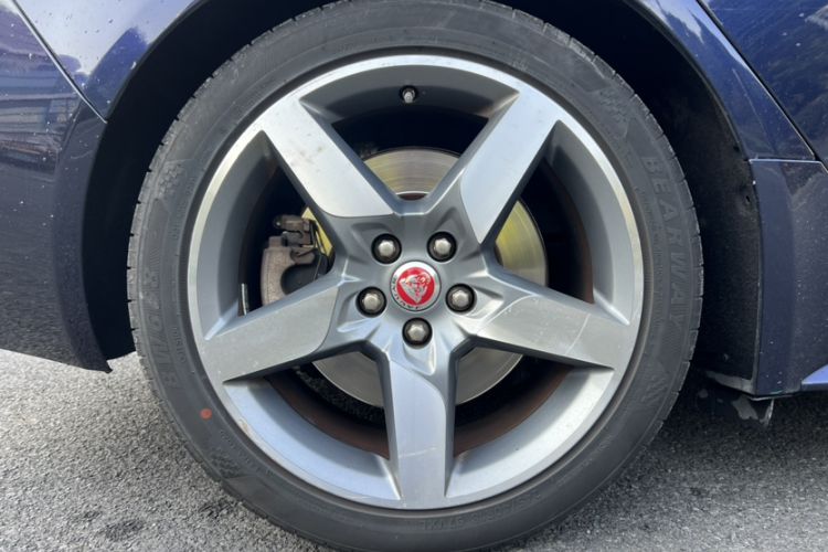 Used Jaguar XE 2017 2.0T 200 PS R-Sport
