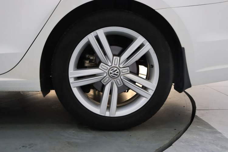 Used Volkswagen Lamando 2017 280TSI DSG Comfort Edition
