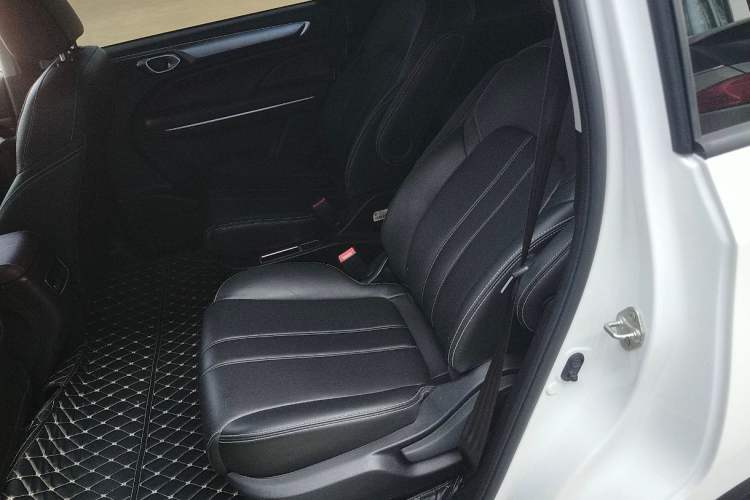 Used GAC Trumpchi M6 2021 PRO 270T DCT Luxury Edition
