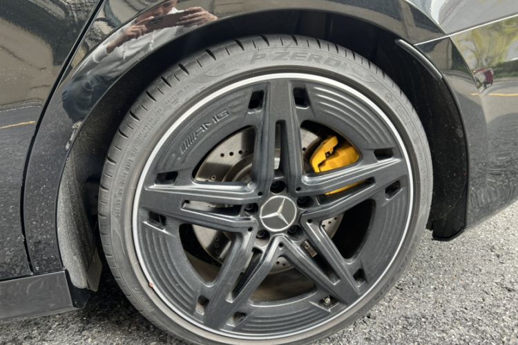 Used Mercedes-Benz A-AMG 2024 AMG A 35 L 4MATIC
