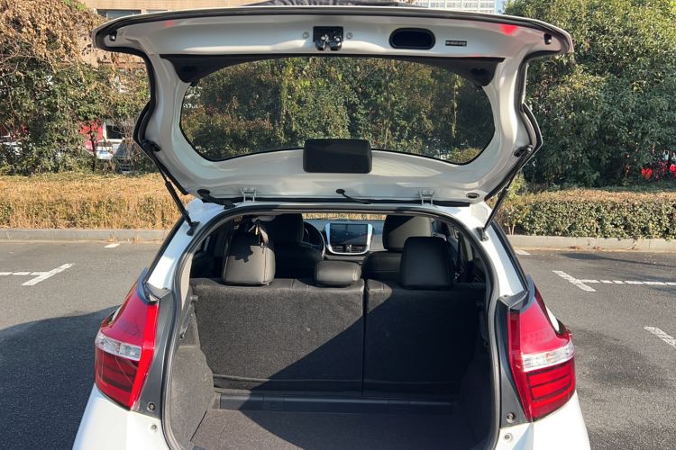 Used Toyota YARiS L 2016 Revised 1.5E CVT Charming Edition