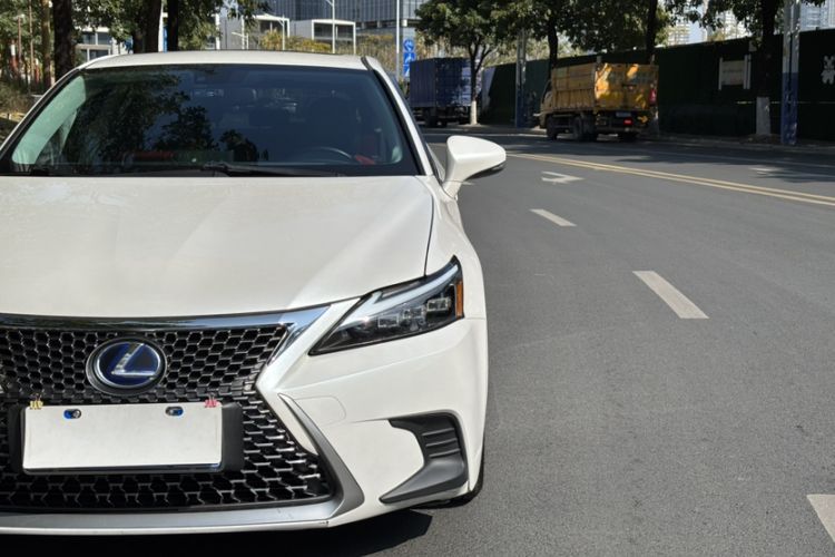 Used Lexus CT 2017 CT200h Comfort Edition Monochrome China V Standard