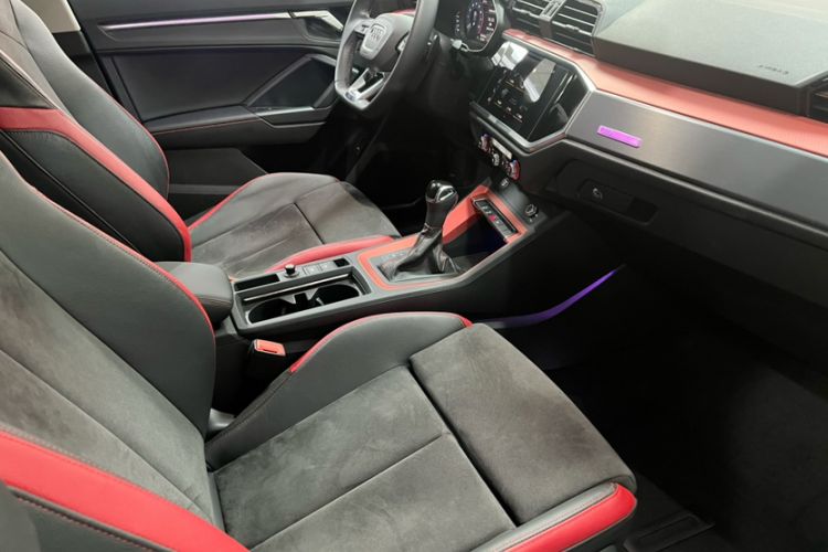 Used Audi Q3 2019 40 TFSI Fashion Dynamic Model
