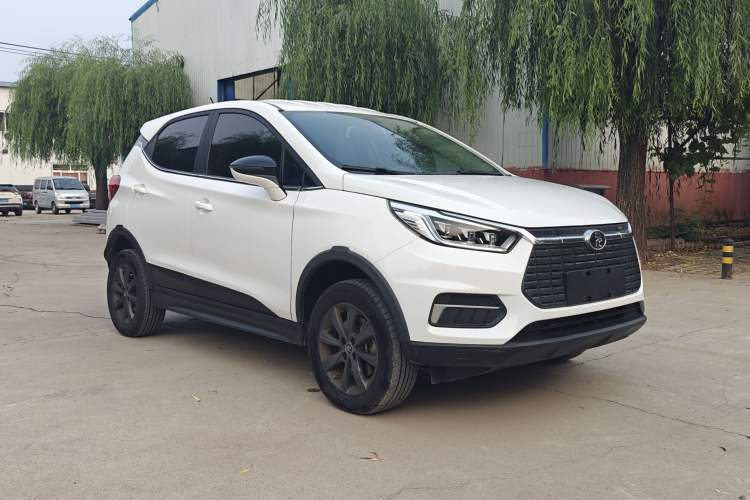 Used BYD Yuan New Energy 2019 EV535 Smart Connect Trendsetting Model
