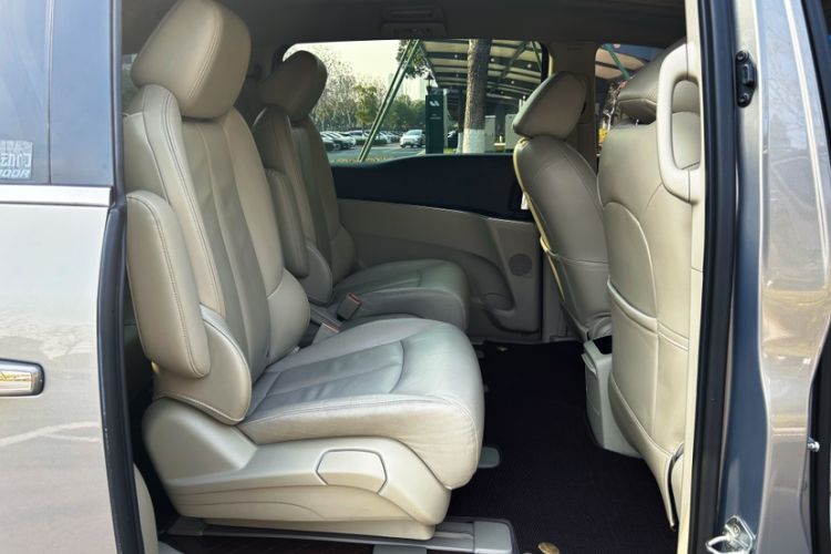 Used Buick GL8 2018 28T Luxury Model China VI Standard
