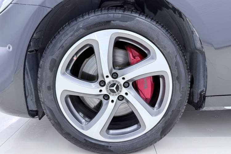 Used Mercedes-Benz E-Class 2019 Restyled E 300 L Sport Luxury Edition
