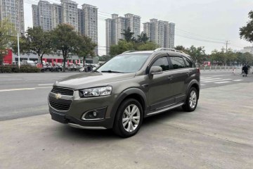 Used Chevrolet Captiva 2015 2.4L 4x4 Flagship Edition 7-Seater