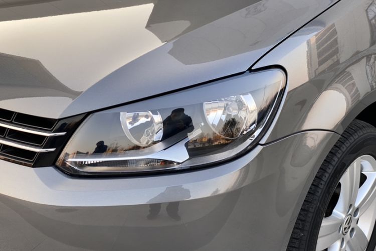 Used Volkswagen Touran 2015 1.4T Manual Fashion Edition 5-Seater