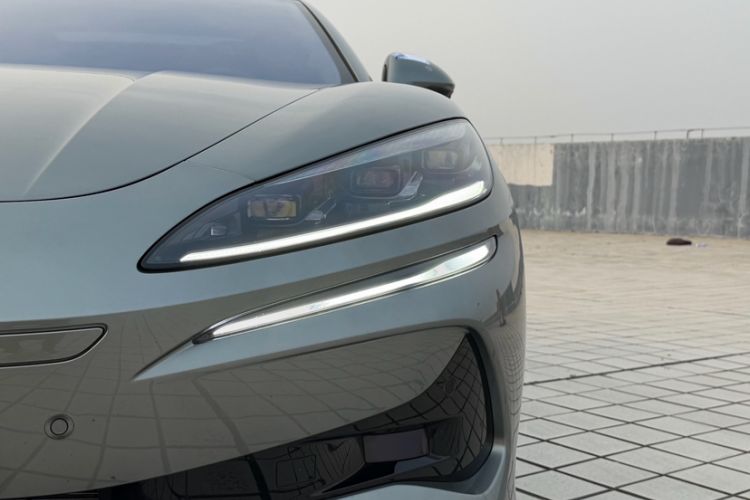 Used Denza Z9GT 2024 1100 Four-Wheel Drive Max Edition
