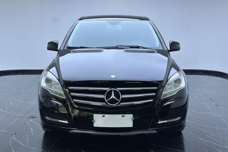 Used Mercedes-Benz R-Class 2017 R 320 4MATIC Business Edition Prestige Model
