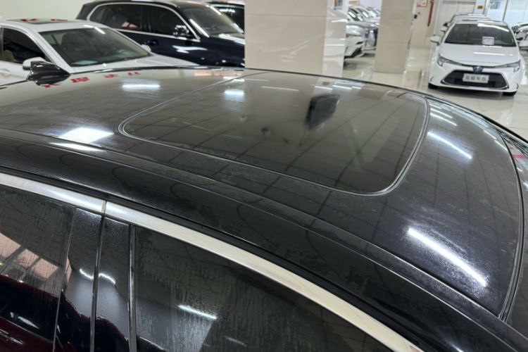 Used BMW 5 Series 2019 Facelifted 525Li Luxury Package
