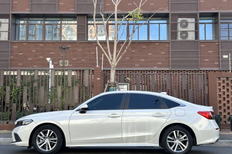 Used Honda Civic 2022 240TURBO CVT Dynamic Edition
