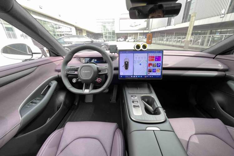 Used  SU7 2024 Rear-Drive Ultra-Long Range Advanced Pro-Level Intelligent Driving Version