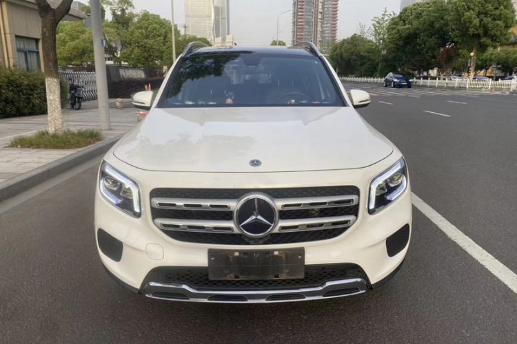 Used Mercedes-Benz GLB 2022 Updated GLB 200 Fashion Edition
