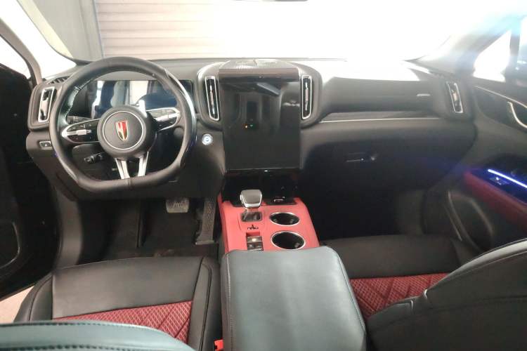 Used Hongqi HS3 PHEV 
