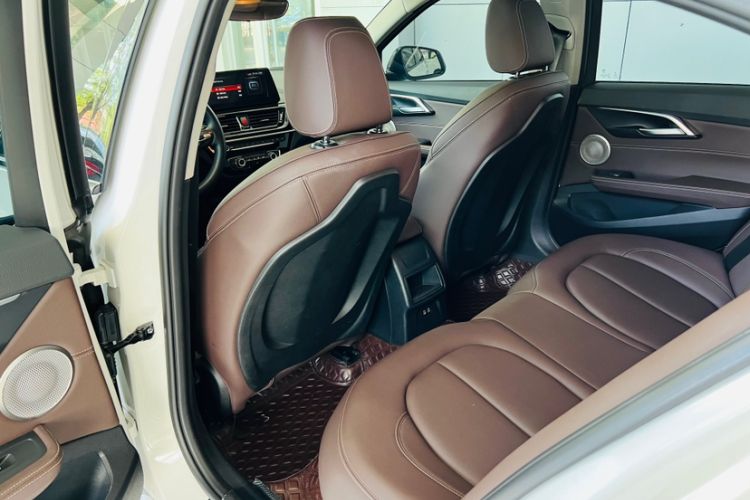 Used BMW 1 Series 2023 120i M Sport Night Edition
