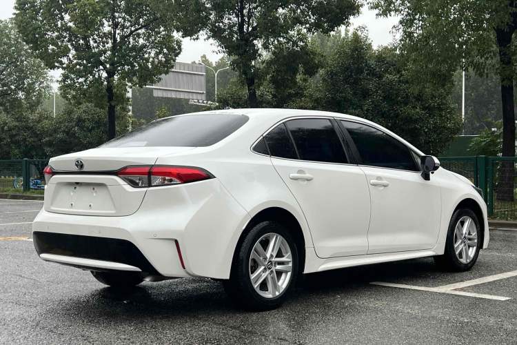 Used Toyota Levin 2019 Dual-Engine 1.8H E-CVT Tech Edition China VI Standard
