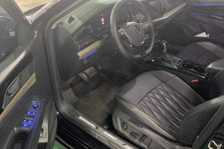 Used Volkswagen Passat 2021 330TSI Luxury Edition
