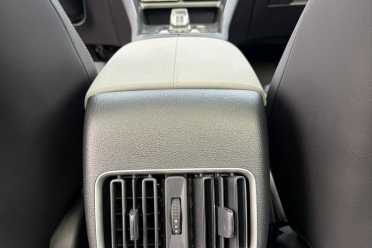 Used BYD Sealion 05 DM-i 2025 DM-i 115KM Flagship Model
