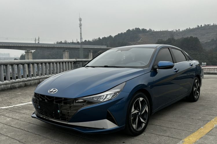 Used Hyundai Elantra 2021 240TGDi DCT LUX Prestige Edition