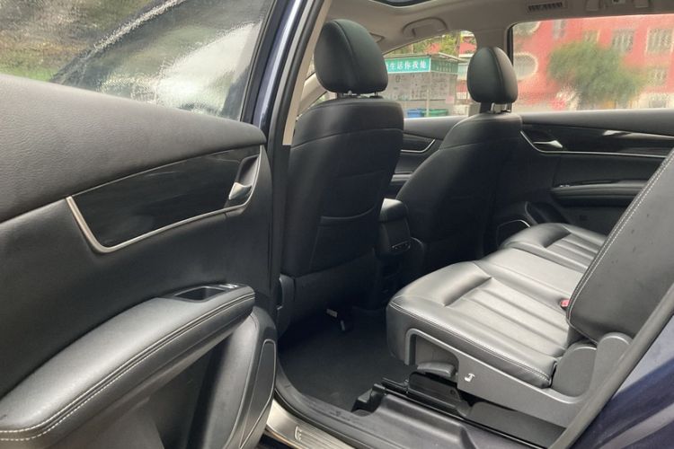 Used BYD Song MAX 2017 1.5T Automatic Smart Connect Elite 7-Seater
